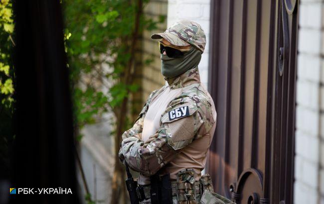 Агент спецслужб Росії хотів вивезти з України військові прилади. Йому завадила СБУ