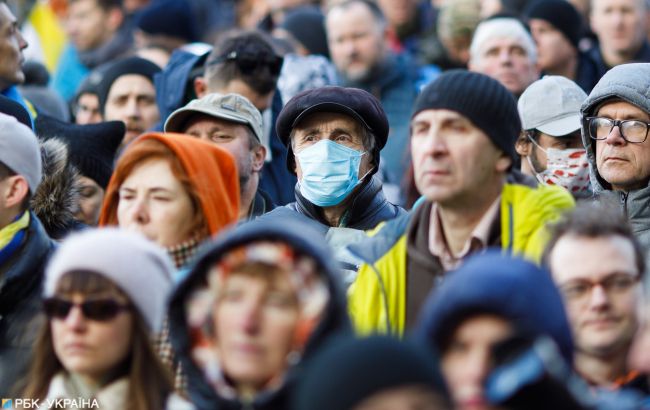 Коронавірус в Україні: кількість зафіксованих випадків на 27 квітня