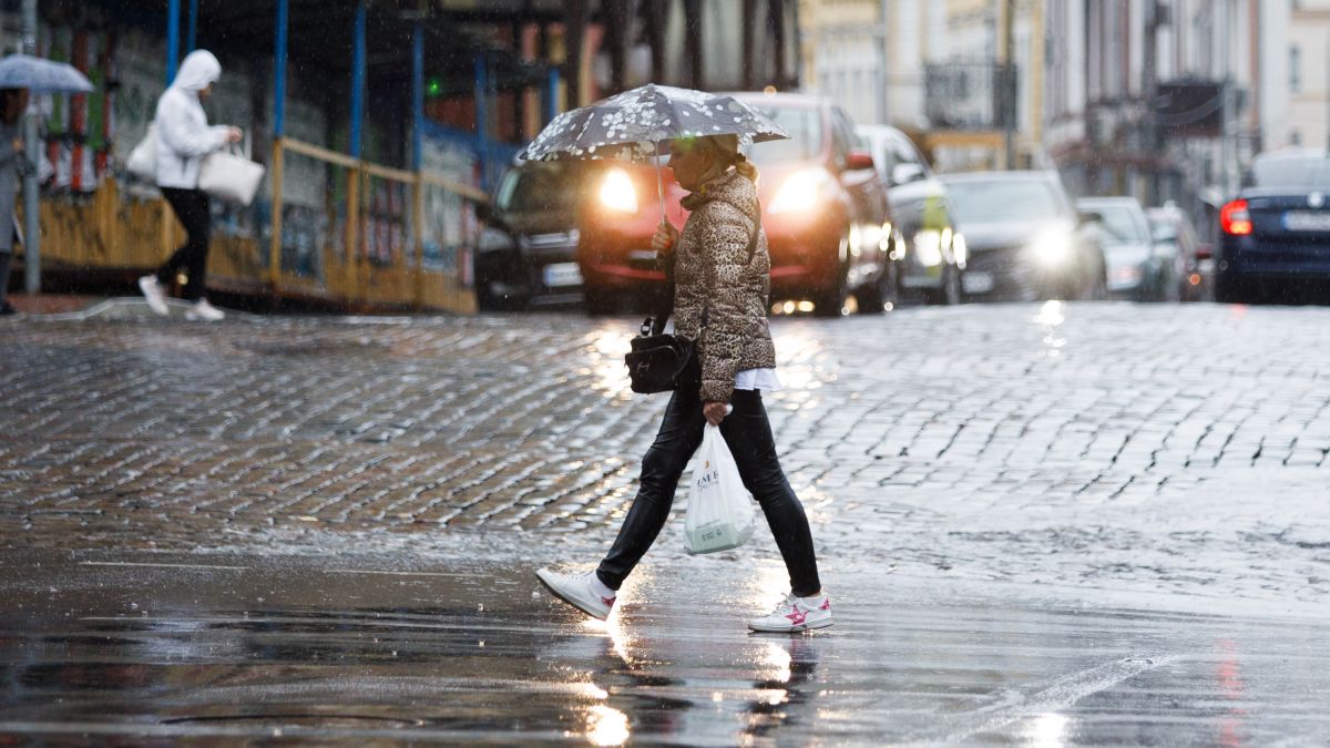 Погода в Украине 15 августа будет дождливой почти везде | РБК-Україна