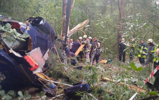 За фактом падіння вертольота в Києві відкрили кримінальне провадження