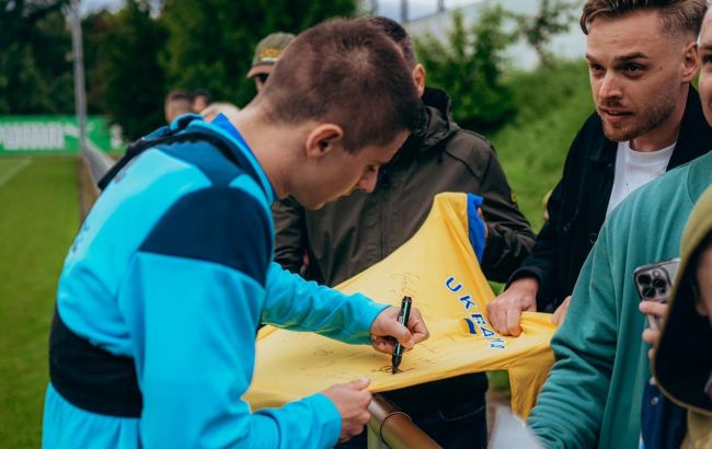 "Він працює". Ребров розповів про відновлення Миколенка перед стартом на Євро-2024