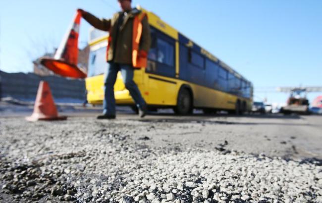 У Луганській області перекинувся пасажирський автобус, є постраждалі