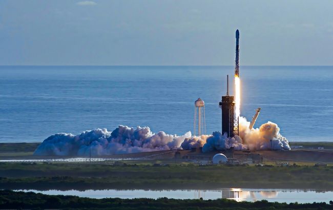 SpaceX вивела на орбіту супутник SiriusXM-8. Це 18 місія з початку року