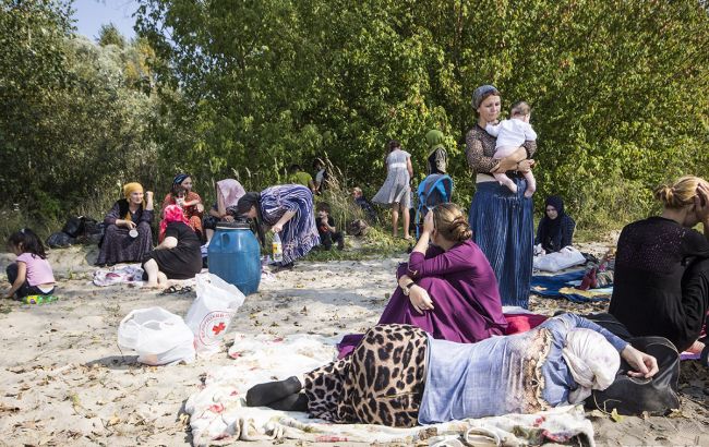 Біля білорусько-польського кордону протестують півтори сотні чеченців