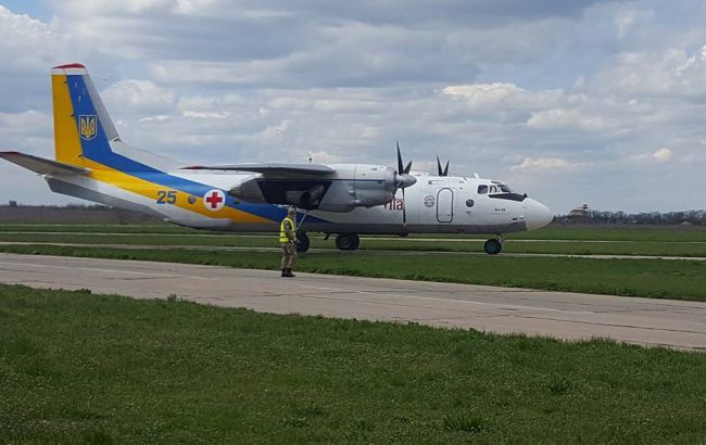 В Одесу прибув літак з пораненими бійцями АТО