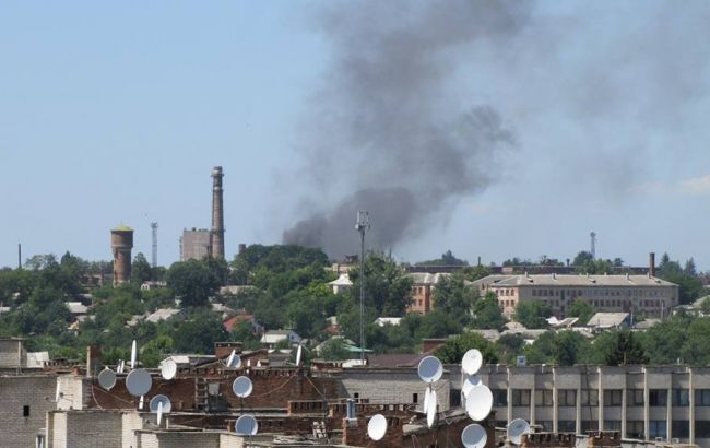 В Жмеринке горит здание ТЭЦ