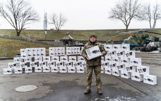 "Метінвест" передала бійцям півтори тисячі дронів різних марок