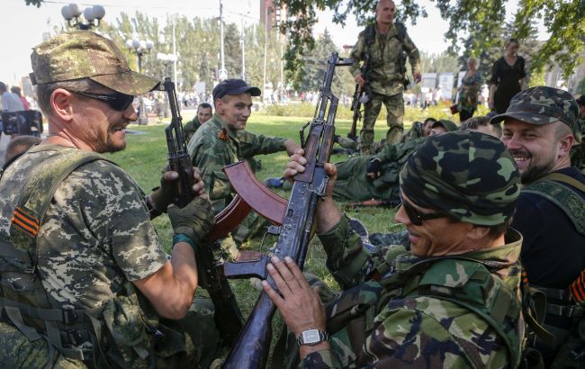 Боевики с вечера 26 раз обстреляли силы АТО, - штаб