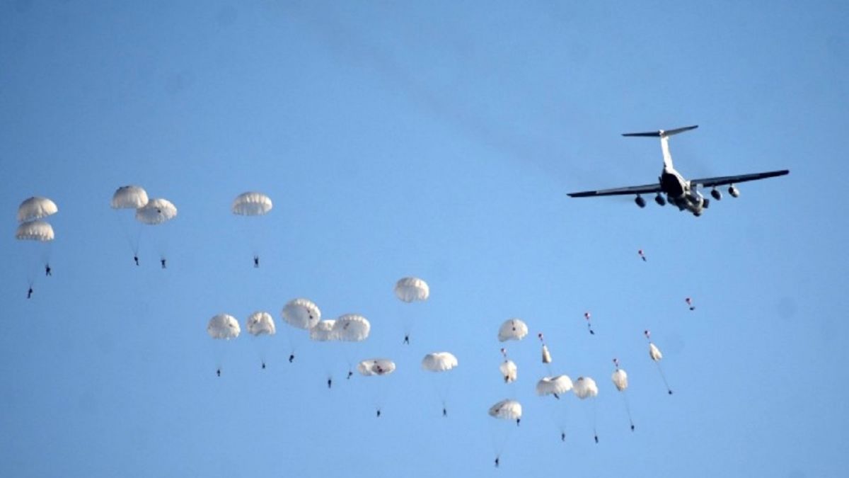 Пограничники показали эксклюзивные кадры боев за Волчанск (видео)