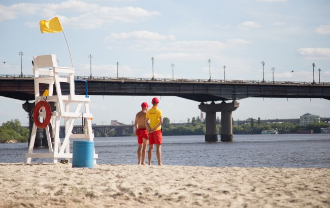 Чи планують у Києві відкривати пляжний сезон: відповідь КМДА