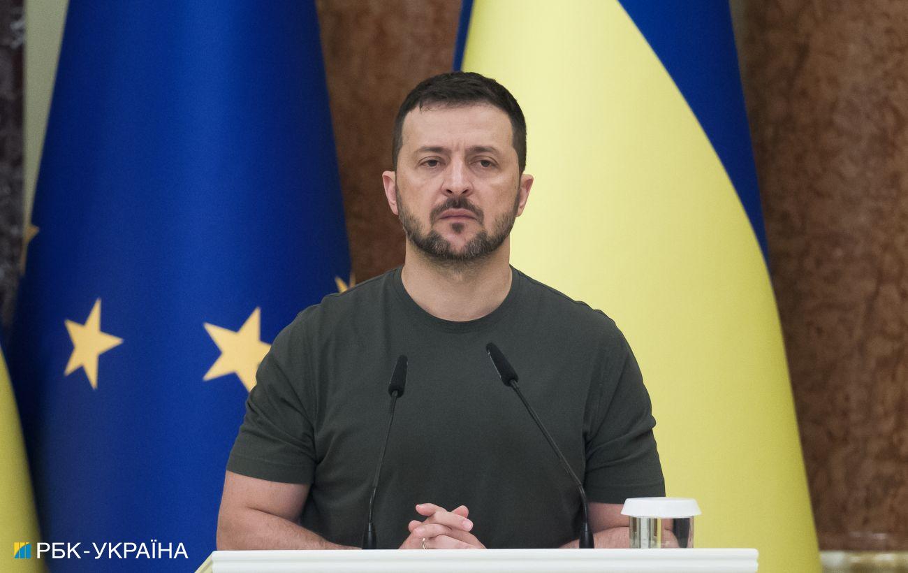 Zelensky on Ending the Ukraine War in 2025: Trump’s Role and Europe’s Defense Challenges