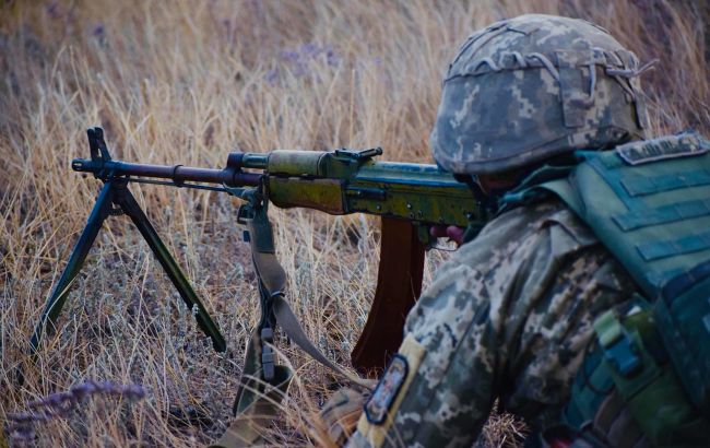 Бойовики на Різдво п'ять разів обстрілювали військових на Донбасі