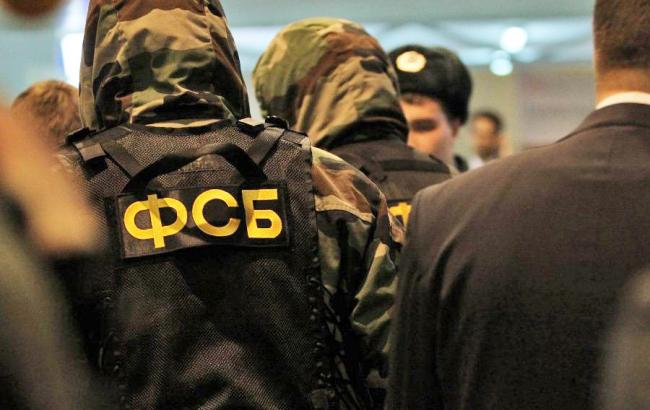 У Криму силовики побили і відвезли в невідомому напрямку сина голови регіонального меджлісу