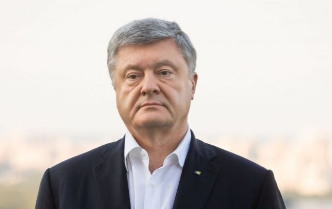 Порошенко: бюджет-2020 разрушает децентрализацию и наносит удар по соцпрограммам