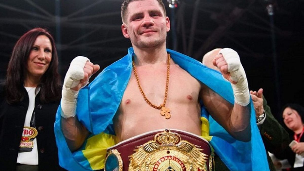 Беринчик победил Сармиенто и защитил титул WBO International - видео боя |  Стайлер