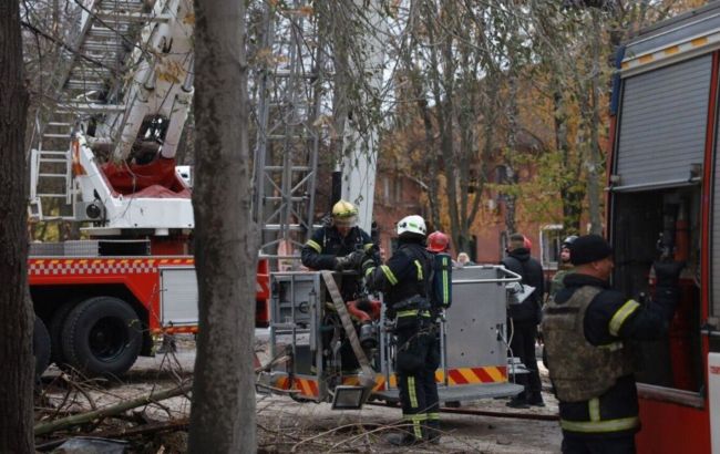 Удар по Кривому Рогу: полиция показала первые минуты после ракетного обстрела