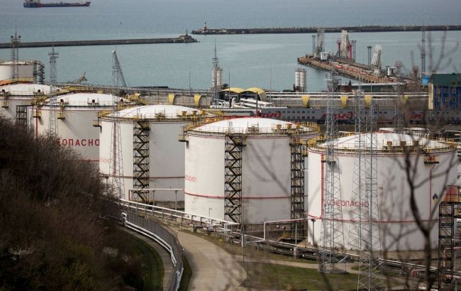 Євросоюз готує ембарго на нафтопродукти з Росії