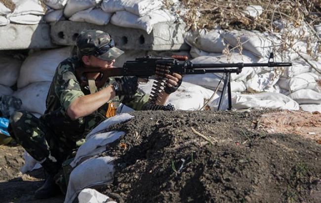 В результаті обстрілу бойовиками позицій сил АТО поранений один військовий, - штаб