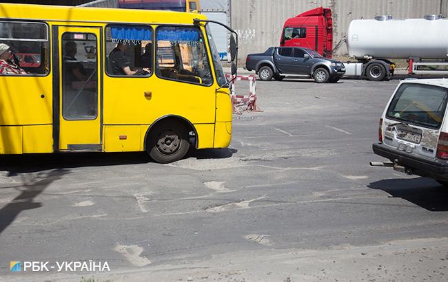 В Киеве маршрутка насмерть сбила женщину на пешеходном переходе