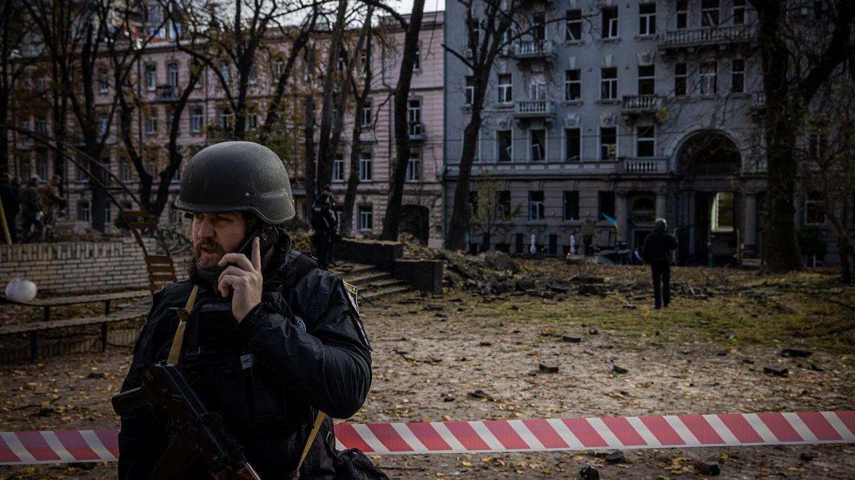 Взрывы в Киеве, Житомире, Львове и других городах - что известно об  обстреле Украины сегодня 10 октября | РБК Украина