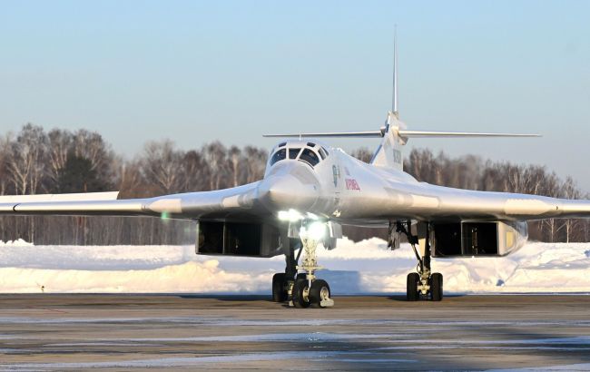 ЗСУ вдруге вдарили по аеродрому "Енгельс-2": знищено цистерни з паливом для Ту-160