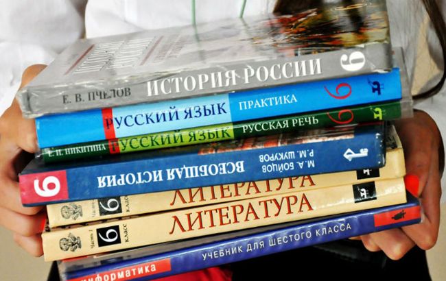 На окупованому Донбасі вчителів змушують проводити навчання за російською програмою, - Денісова