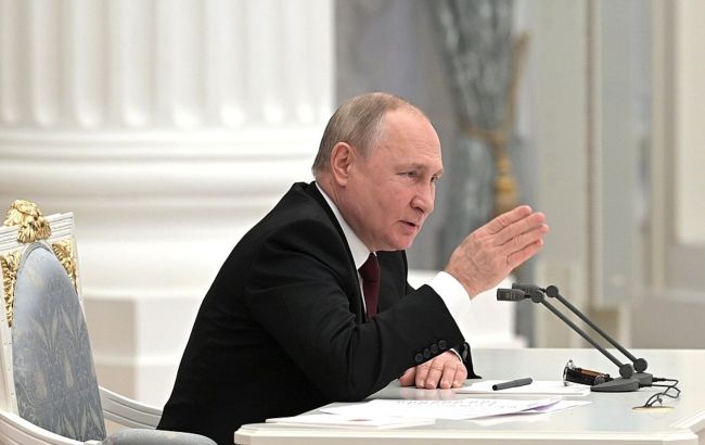 Путин признал "ЛДНР". Что это значит и чего Украине ждать дальше