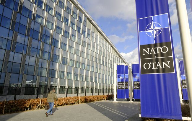 НАТО готовится к возможной войне в Европе: адмирал дал советы людям