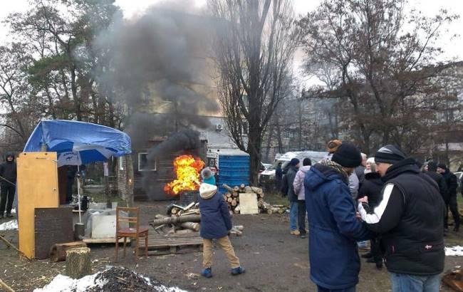 Новое строительство: в Киеве нанятые застройщиком "титушки" побили людей