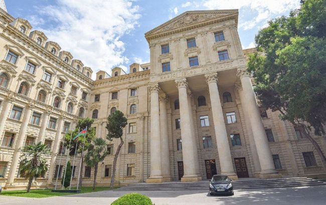 МЗС Азербайджану звинуватив вірмен в обстрілі консульства в Харкові