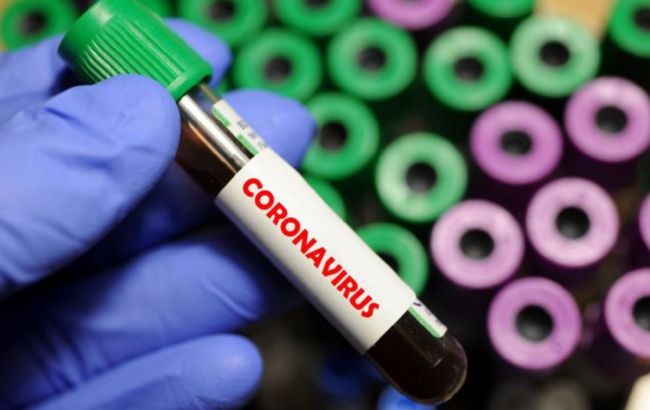 У Британії медики заявили про мутацію коронавірусу від лікування антитілами