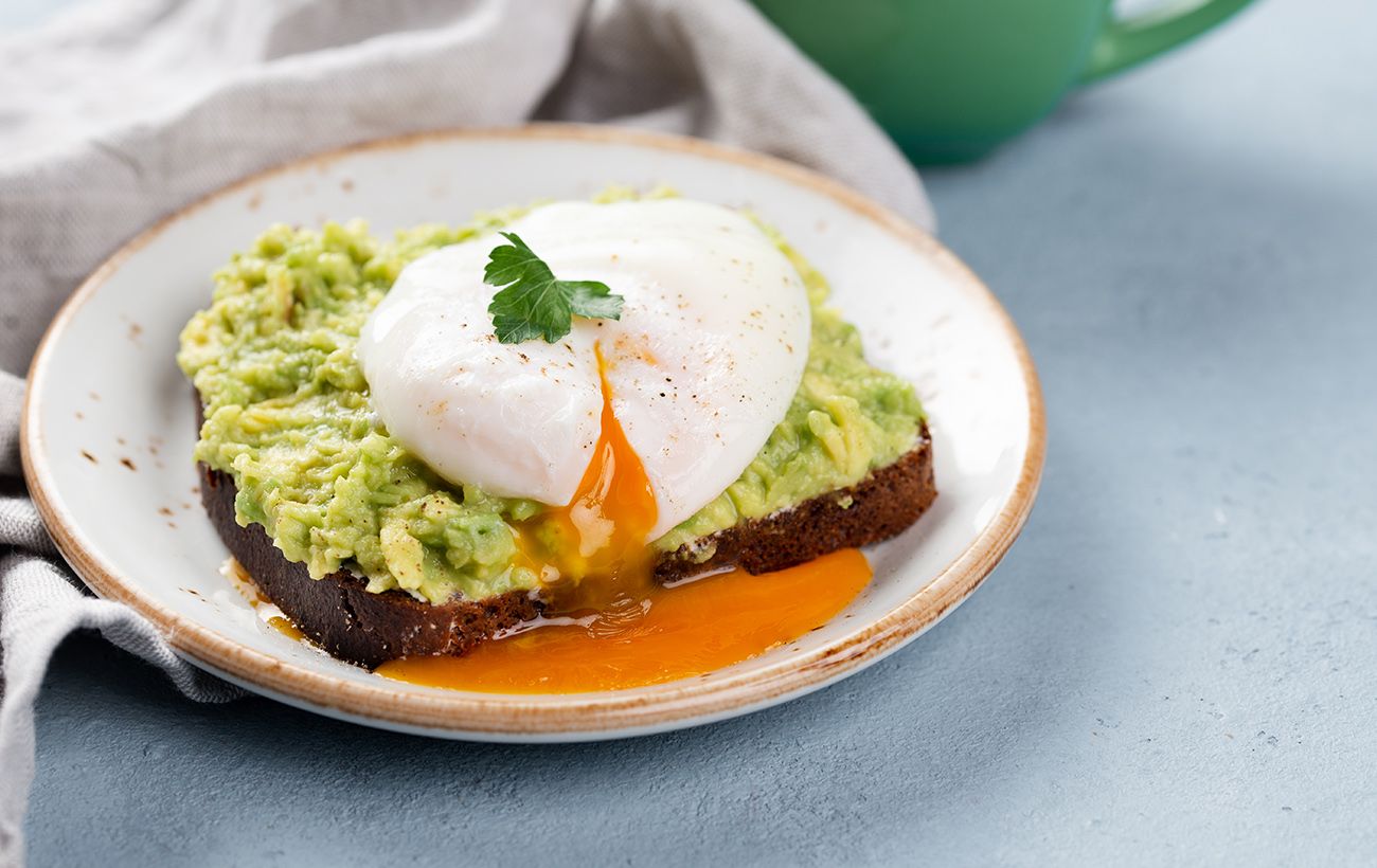 Poached egg in cling film