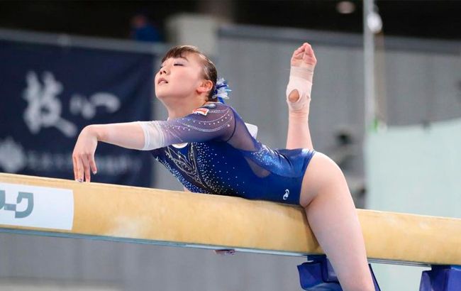Відомій гімнастці заборонили брати участь в Олімпіаді через її звичку: про що йдеться