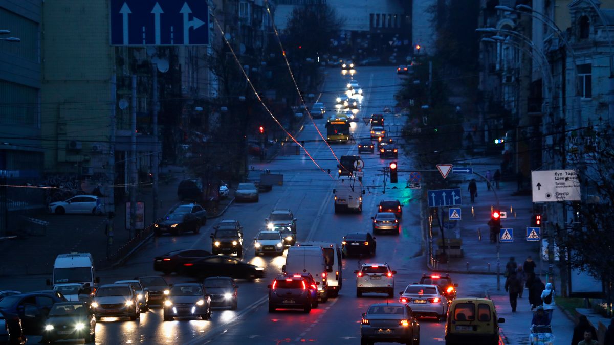 Ограничение скорости авто в Киеве с 1 ноября - какие размеры штрафов за  нарушение | РБК Украина