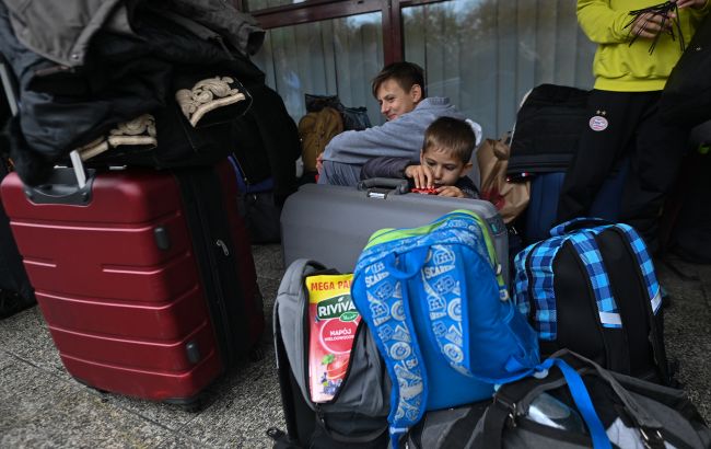 Нова допомога. Біженцям у Польщі даватимуть гроші на окреме житло