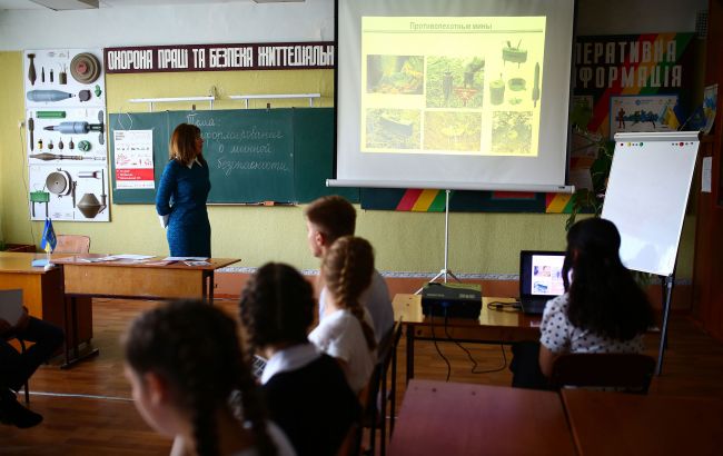 Поліцейська охорона та чіткі алгоритми. Кабмін схвалив концепцію безпеки шкіл