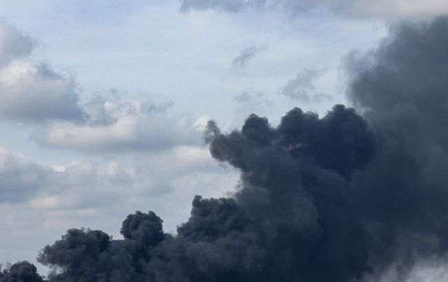 В Днепре раздались взрывы во время воздушной тревоги