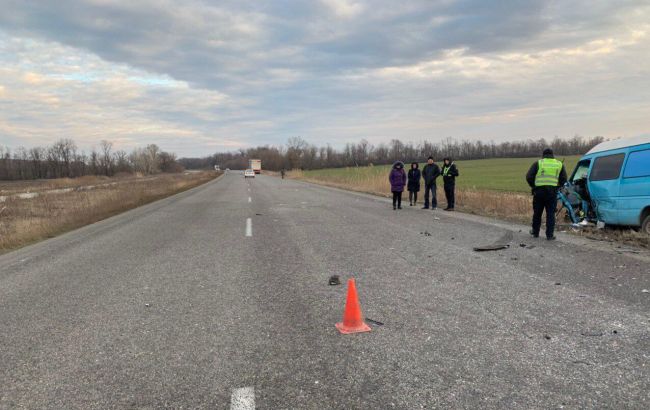 В Днепропетровской области в ДТП погиб 1 человек и еще 4 пострадали