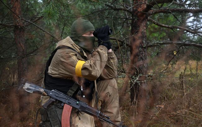 В ДПСУ показали, як військові нищать ворога на Вовчанському напрямку (відео)