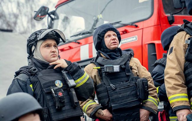 Оккупанты ударили КАБами по поселку в Харьковском районе: есть жертвы и пострадавшие