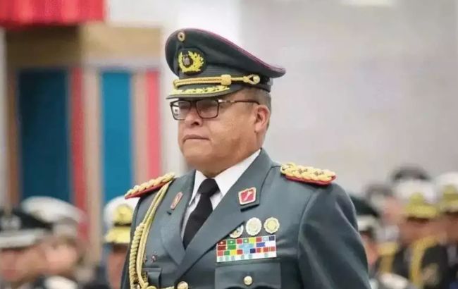 В Боливии арестовали генерала после неудачной попытки госпереворота
