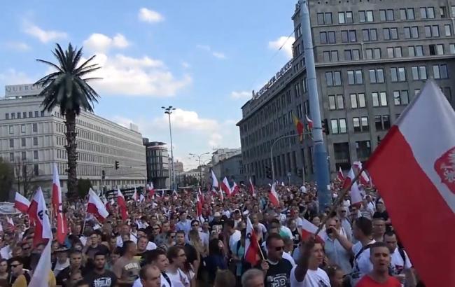 У Варшаві заборонили марш націоналістів на 100-річчя незалежності Польщі