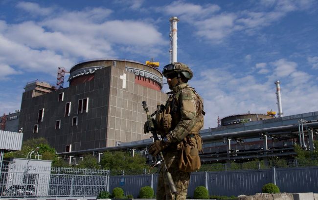 В МАГАТЭ заявили об ударах дрона по куполу реактора Запорожской АЭС, есть пострадавшие