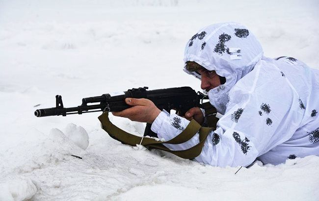 На Донбасі загинув один український військовий, двоє дістали поранення