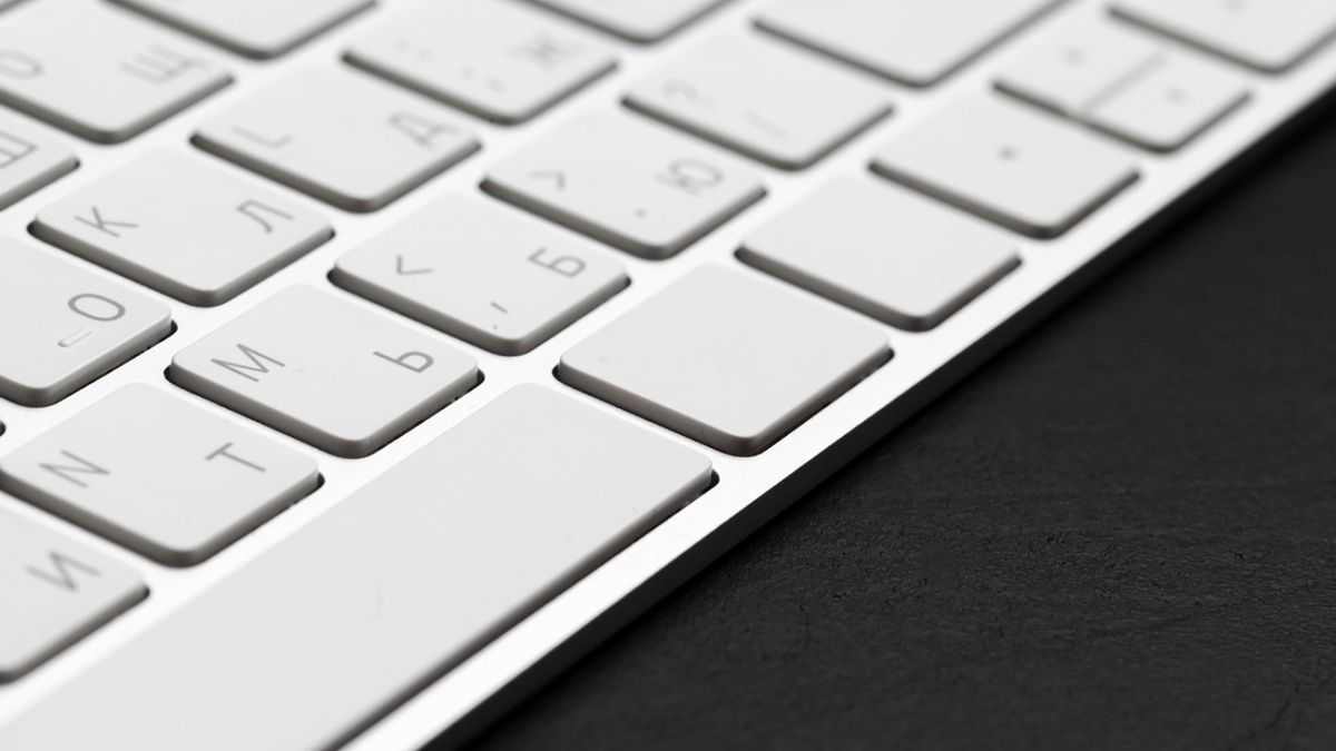 Как очистить клавиатуру MacBook - инструкция | РБК Украина