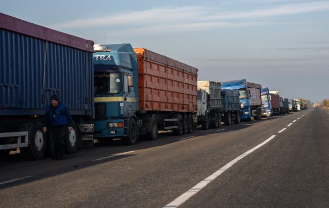 В Киеве ввели ограничения на проезд грузовиков