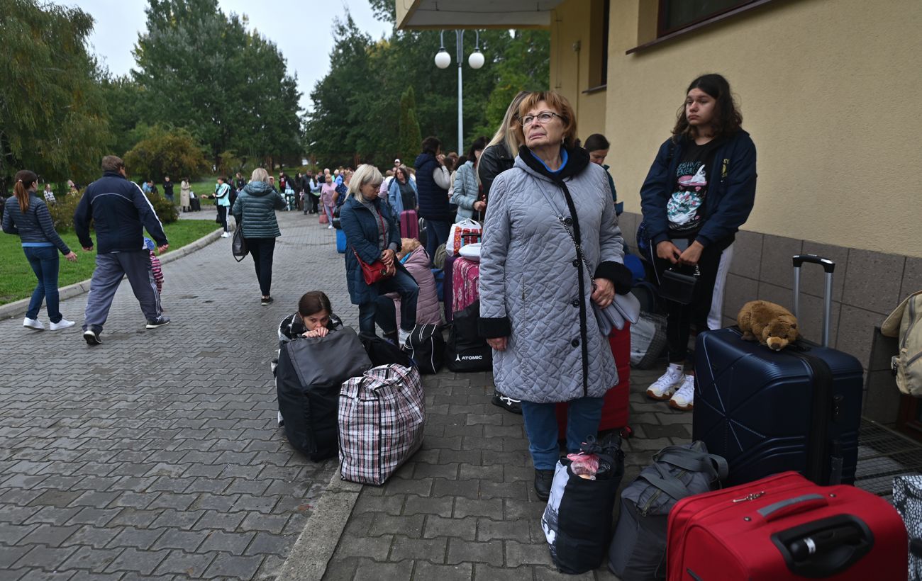 Ukrainian Refugees in EU: Decrease in Numbers as Return Home Increases – Latest Eurostat Data