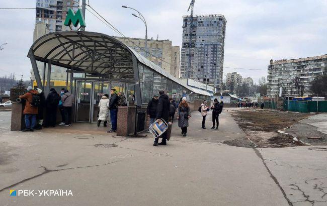 В Киеве ограничили движение по красной ветке метро