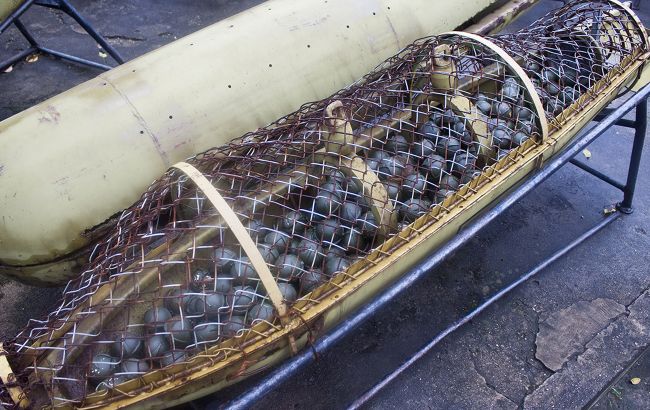 У Харкові касетними ракетами обстріляли злітну смугу: поранено трьох курсантів