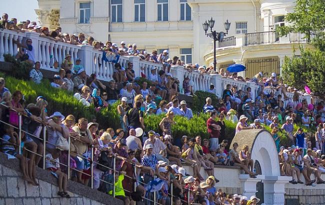 Молоді кримчани хочуть назавжди "звалити" з півострова